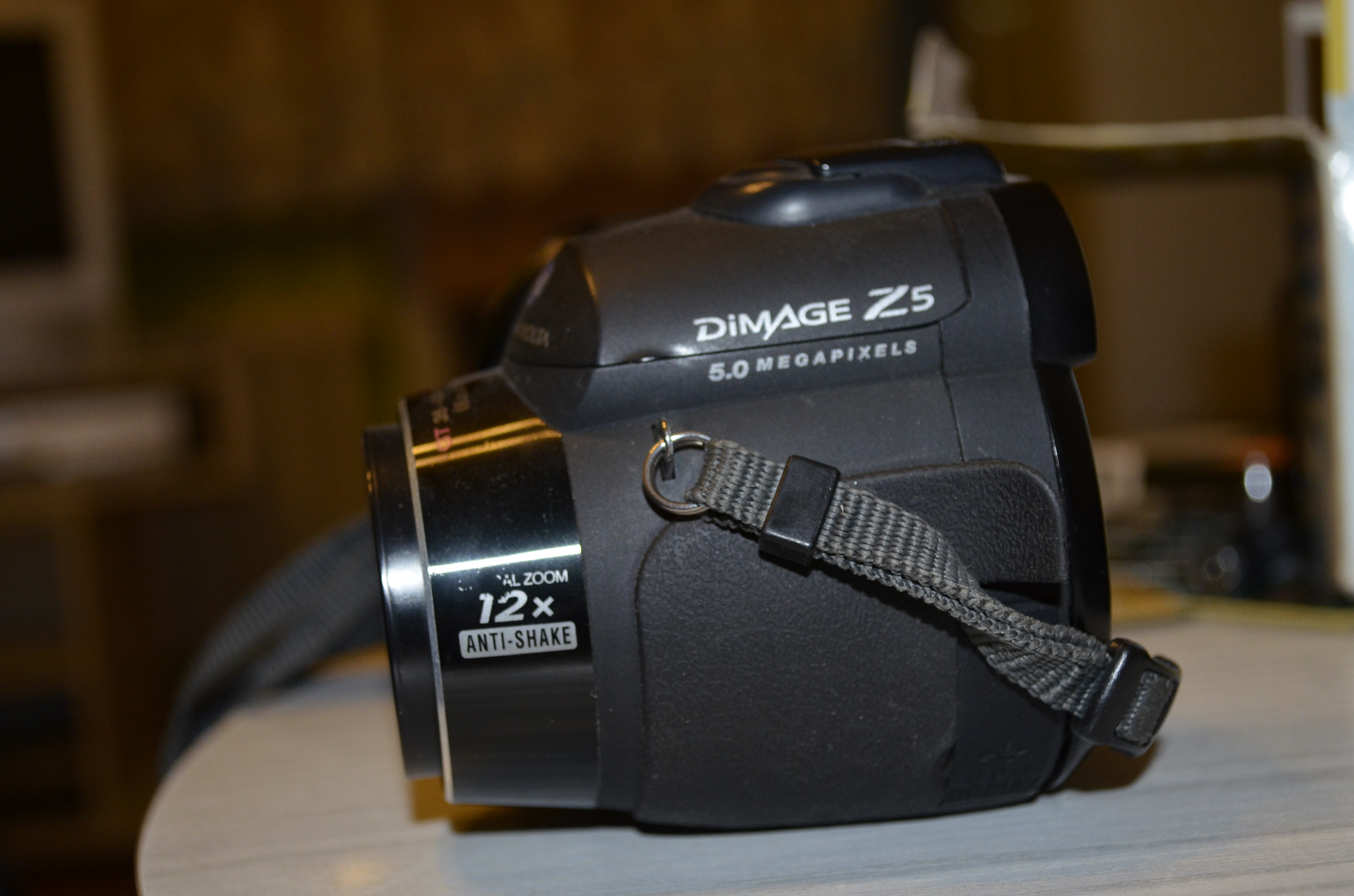Konica Minolta Z5